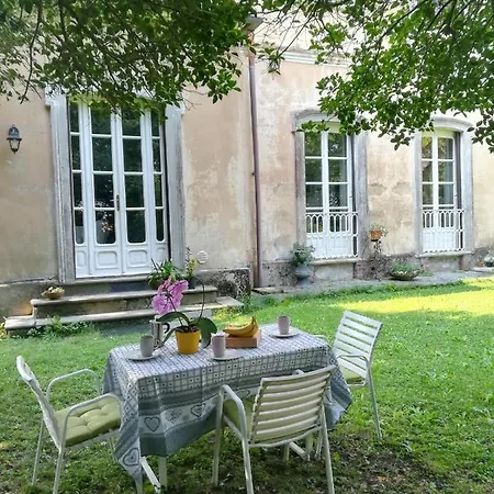 Casa Mirella * Arona